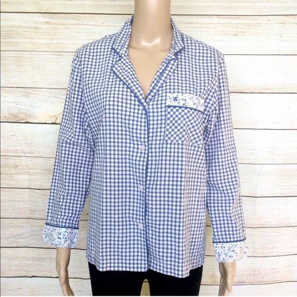 Victoria’s Secret pajama top - Picture 1 of 5